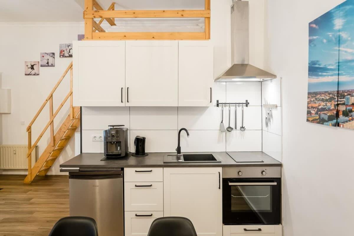Stylish Loft Close To Boxhagener Platz Berlijn Buitenkant foto