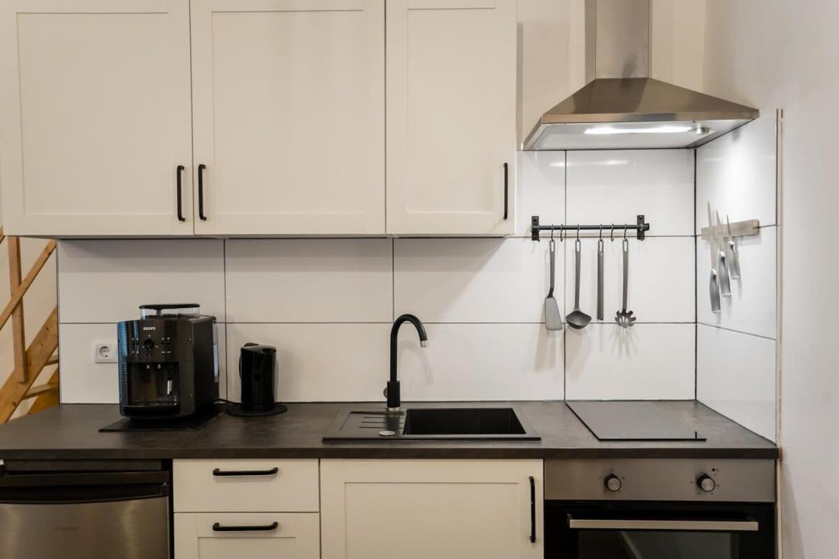 Stylish Loft Close To Boxhagener Platz Berlijn Buitenkant foto